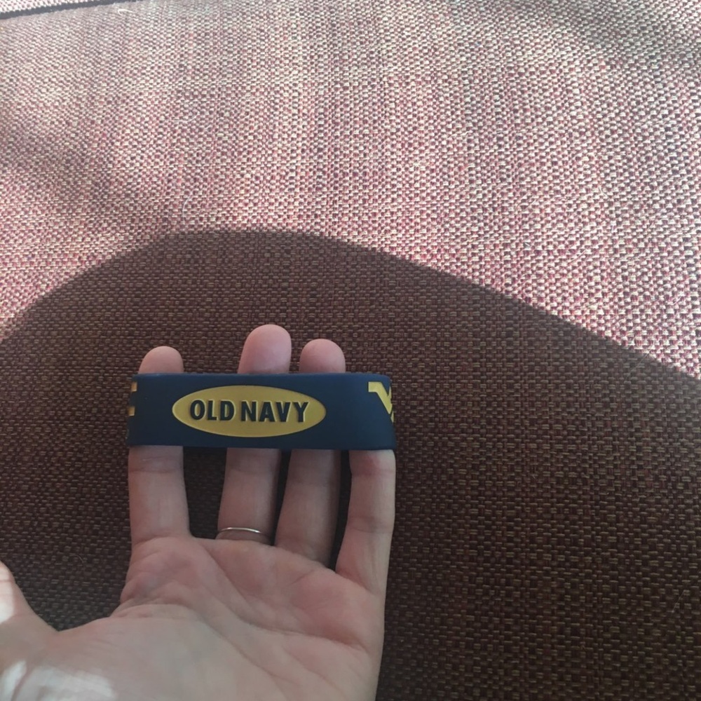 Old Navy WVU Wristband 💙💛